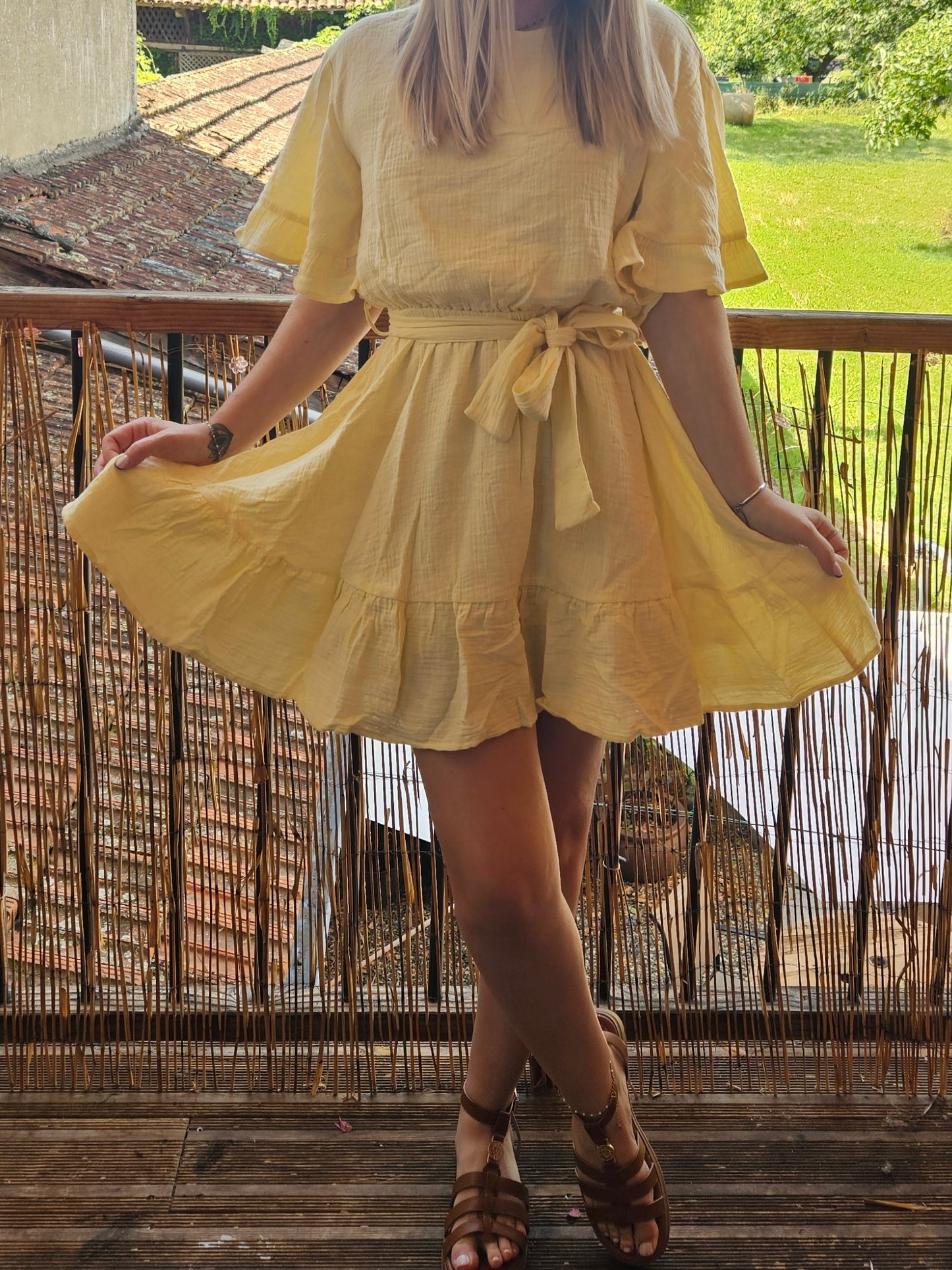 Robe jaune